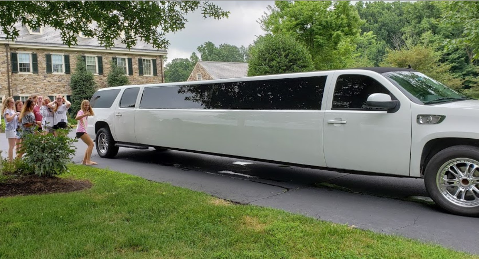 How Much Is A Limo To Hire For An Hour