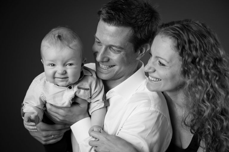 best photo studio for family portraits